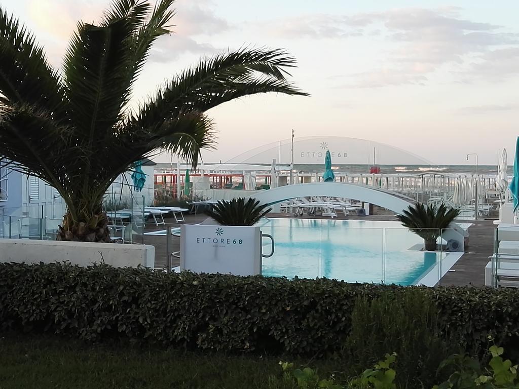 Hotel Desire' Riccione Eksteriør bilde