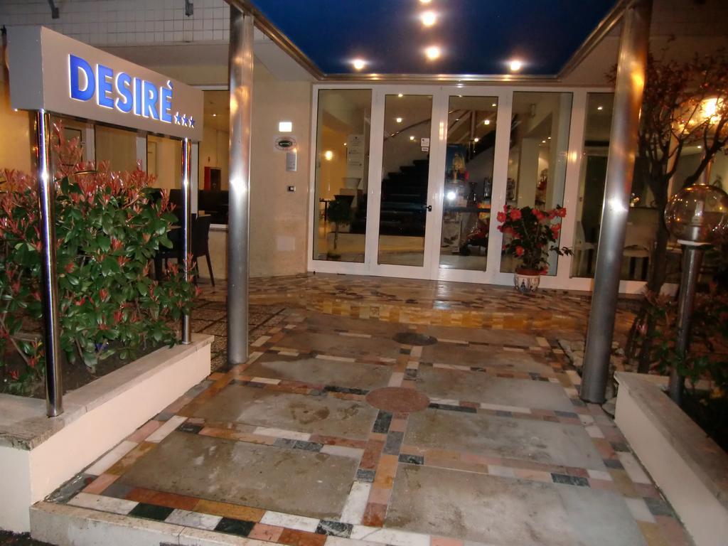 Hotel Desire' Riccione Eksteriør bilde
