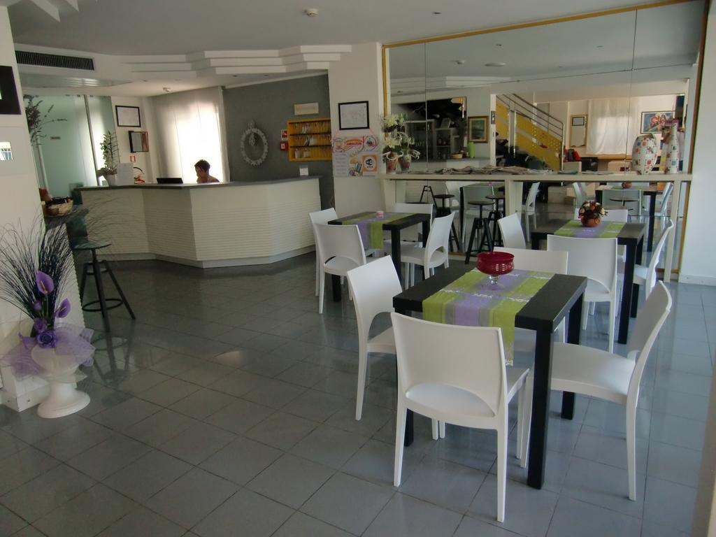 Hotel Desire' Riccione Eksteriør bilde